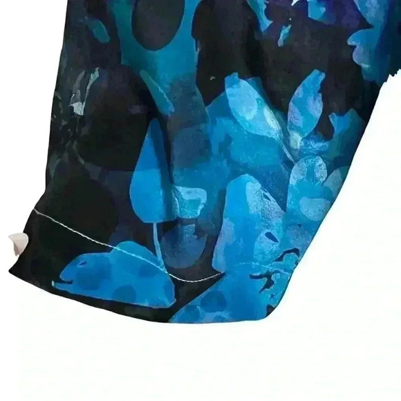 Soft Surroundings Blue Watercolor Floral Pribt Silk Blouse Size Small - Picture 5 of 12